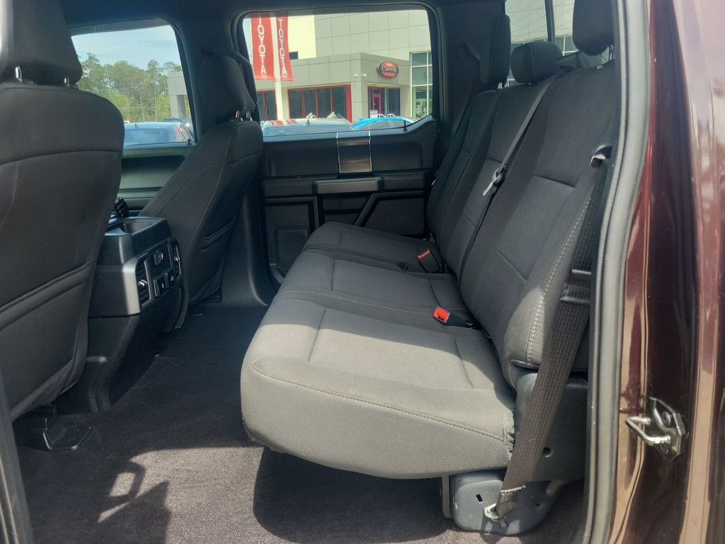 Used 2018 Ford F150 XLT w/ Equipment Group 302A Luxury AWD/4WD image 17