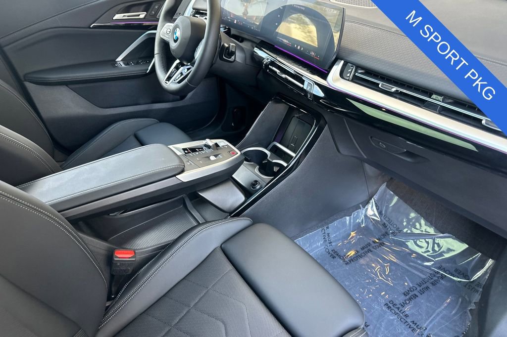 Used 2026 BMW X2 xDrive28i w/ M Sport Package AWD/4WD image 18