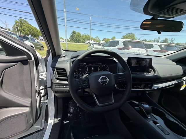 New 2026 Nissan Rogue SV w/ Cold Weather Package AWD/4WD image 14