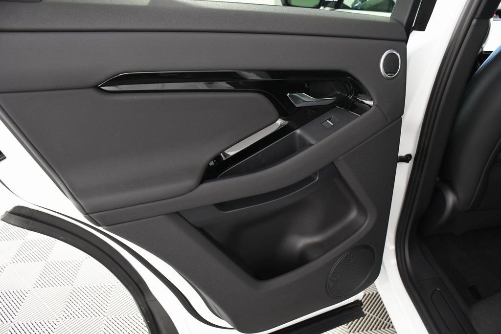 Used 2026 Land Rover Range Rover Evoque S image 25