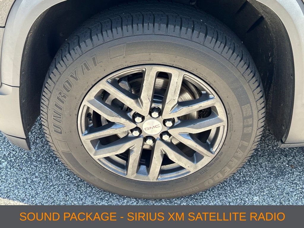 Used 2018 GMC Acadia SLT AWD/4WD image 10