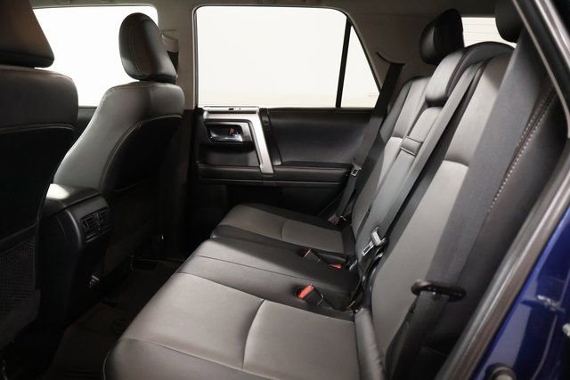 Certified 2023 Toyota 4Runner SR5 Premium w/ Moonroof Package AWD/4WD image 32