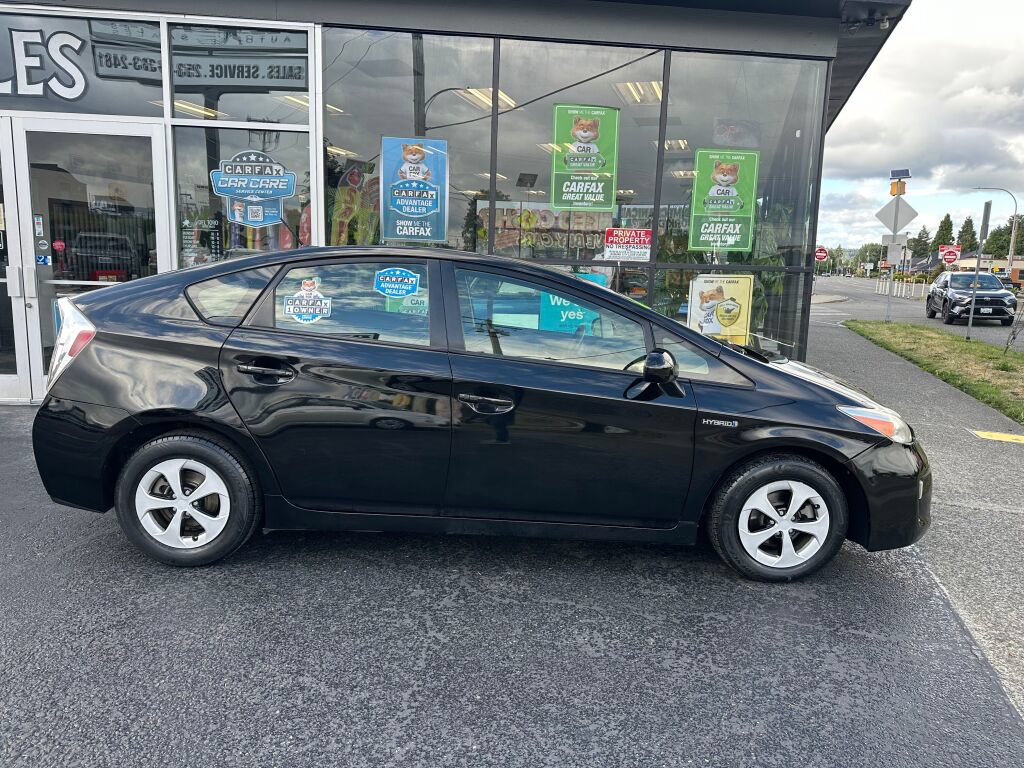 Used 2012 Toyota Prius Three FWD image 5