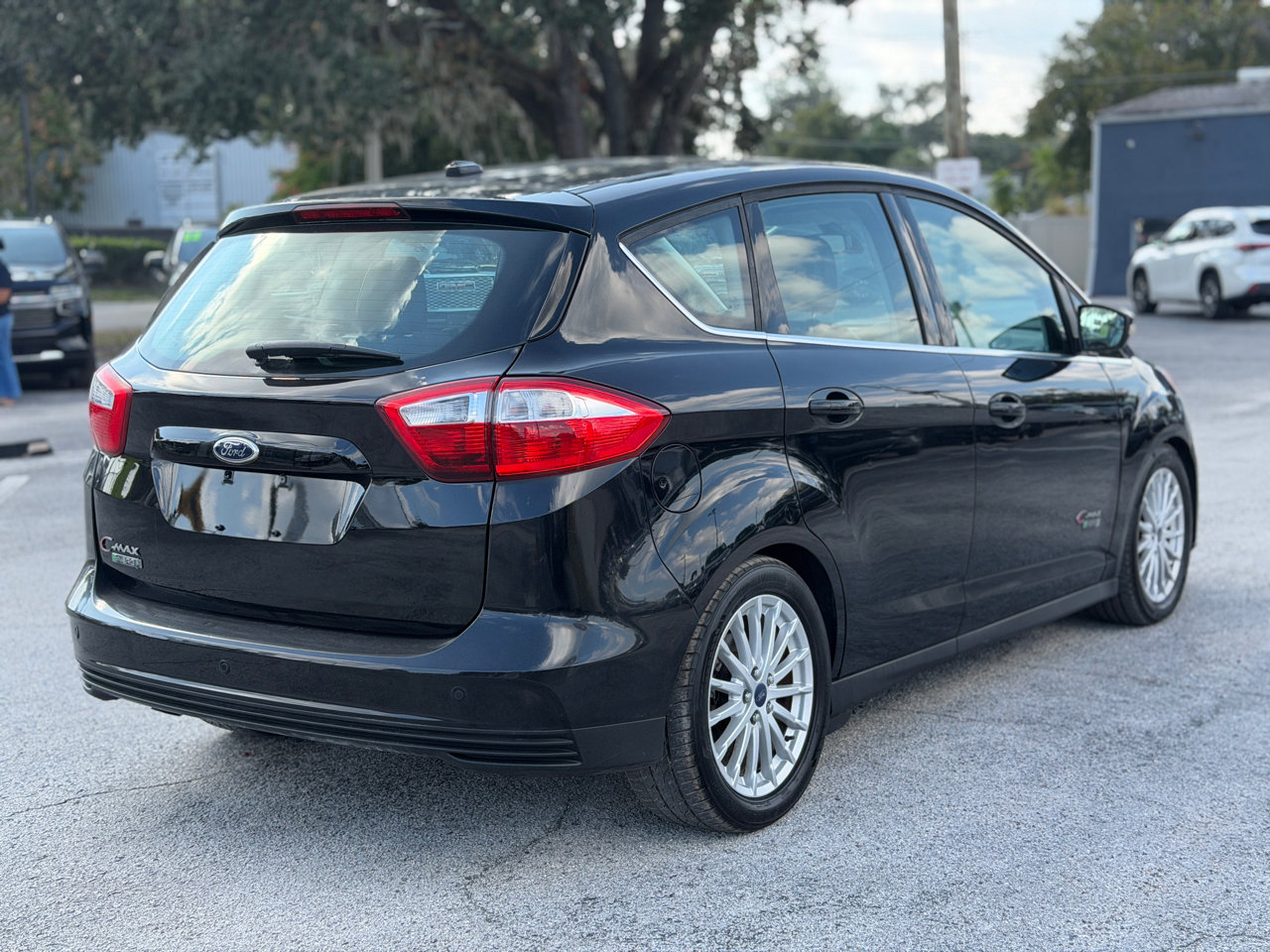 Used 2016 Ford C-MAX Energi SEL image 5