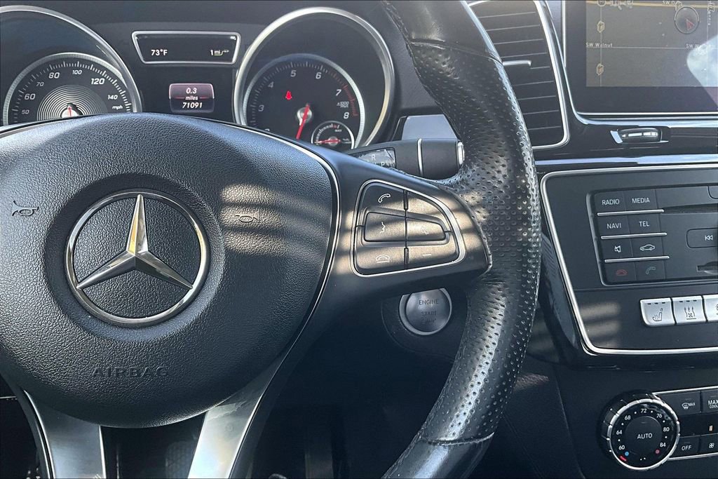 Used 2017 Mercedes-Benz GLE 550e image 25