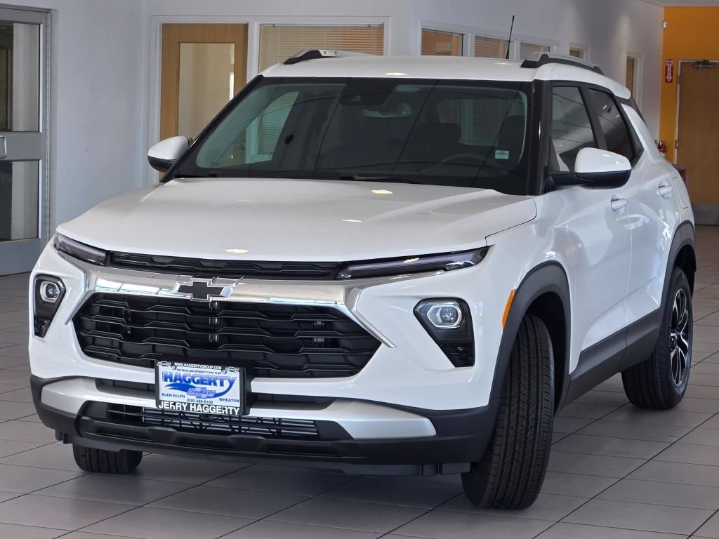 New 2026 Chevrolet TrailBlazer LT w/ Convenience Package FWD image 3