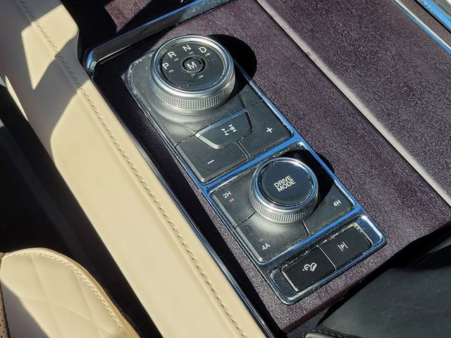 Used 2023 Ford Expedition Max Platinum image 28