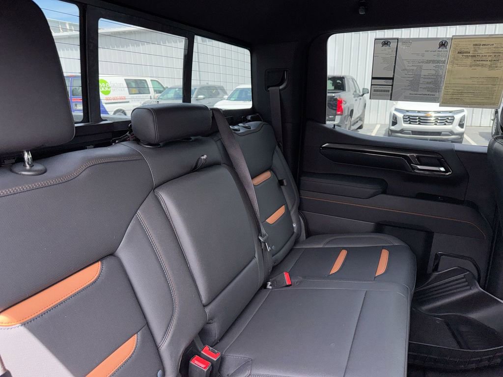 Used 2023 GMC Sierra 1500 AT4 w/ AT4 Premium Package AWD/4WD image 29
