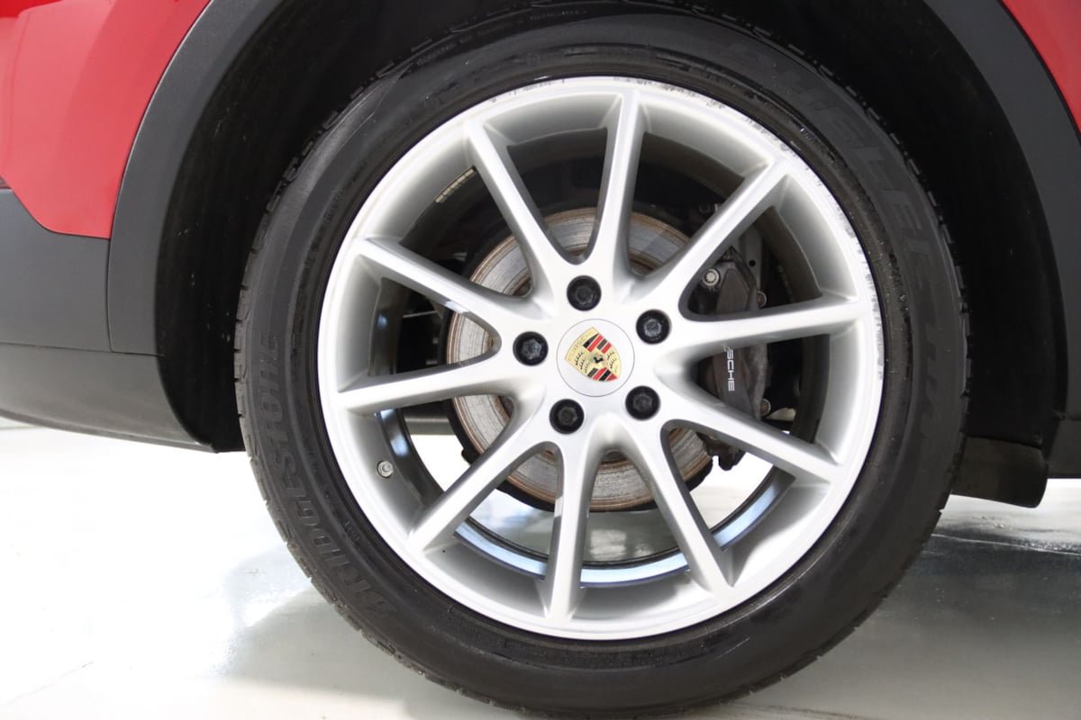 Used 2022 Porsche Cayenne Platinum Edition AWD/4WD image 94