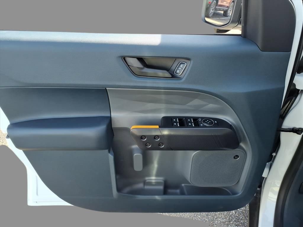 New 2025 Ford Maverick Tremor image 16