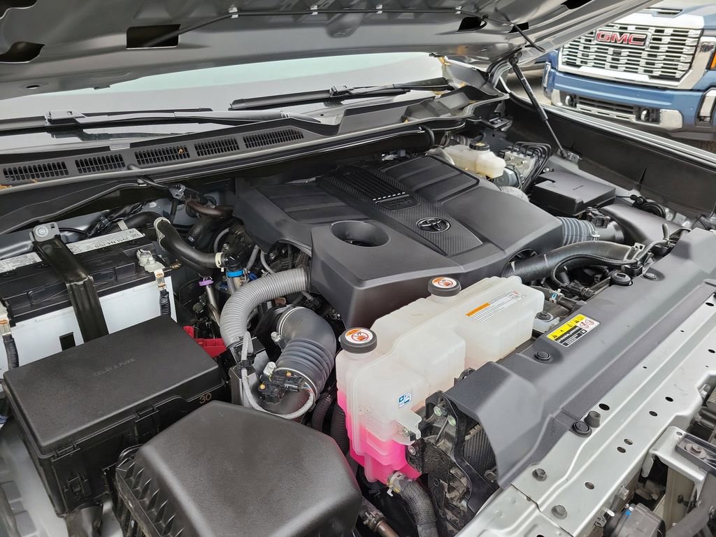 Used 2025 Toyota Tundra SR w/ SR Tow Package image 32