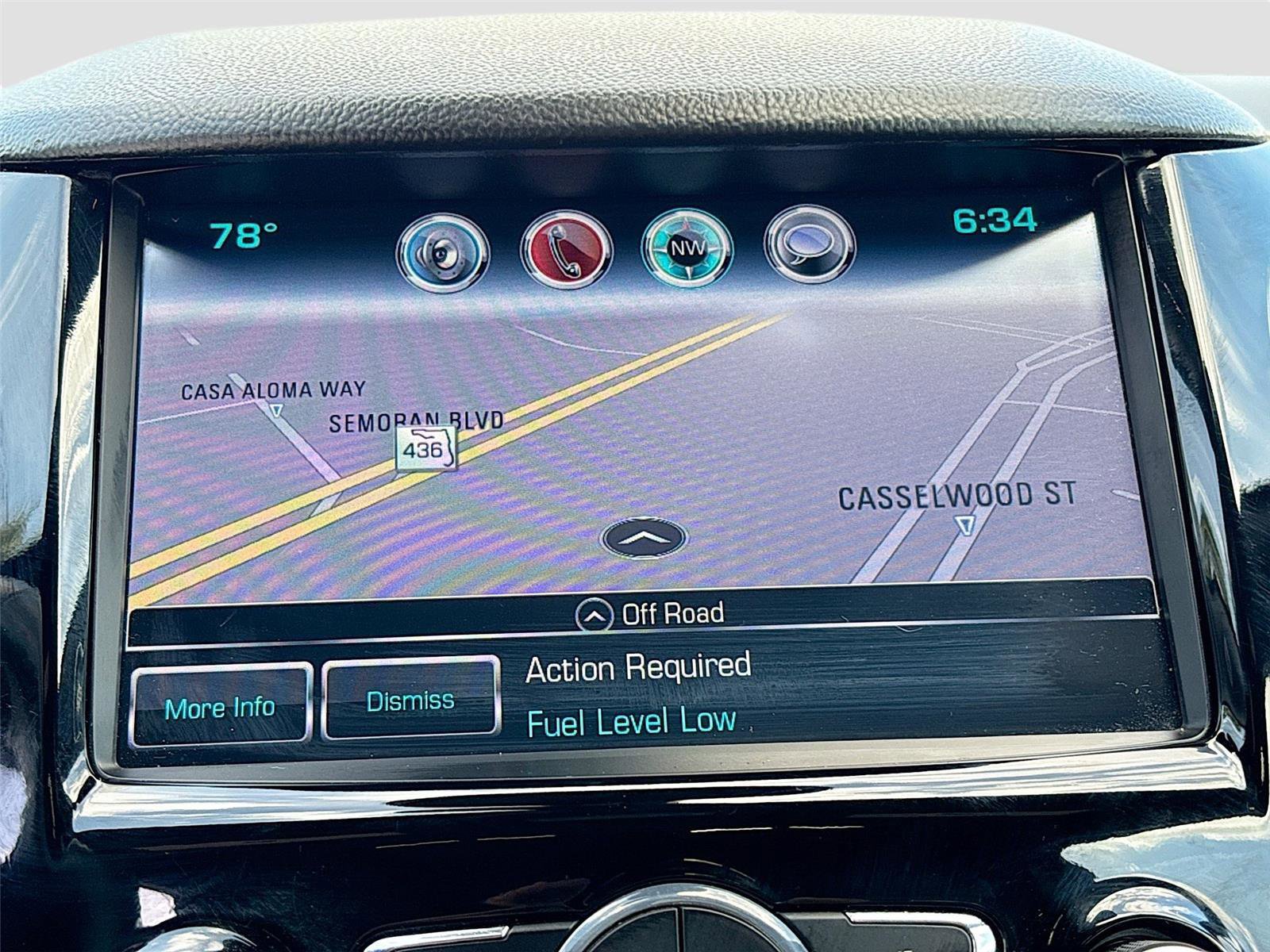 Used 2017 Chevrolet Cruze Premier image 13