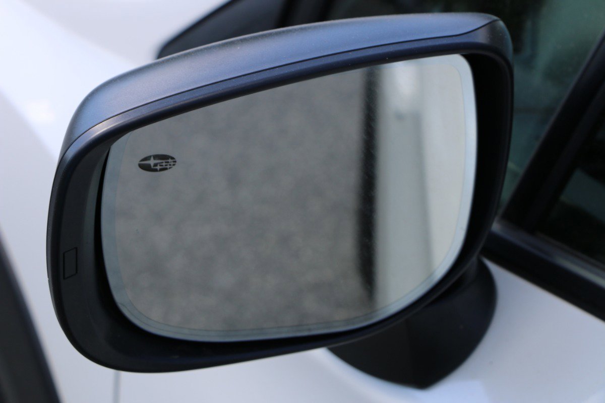 Used 2020 Subaru Crosstrek 2.0i AWD/4WD image 13