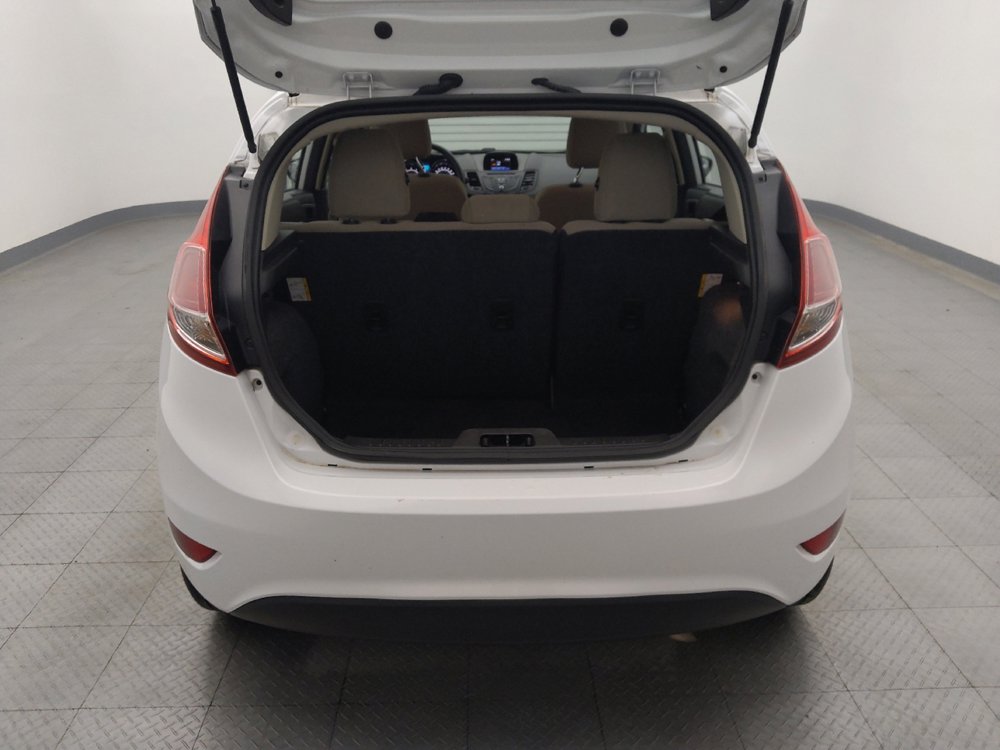 Used 2018 Ford Fiesta SE w/ Cold Weather Package FWD image 29