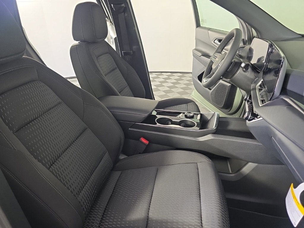 New 2026 Chevrolet Equinox LT image 36