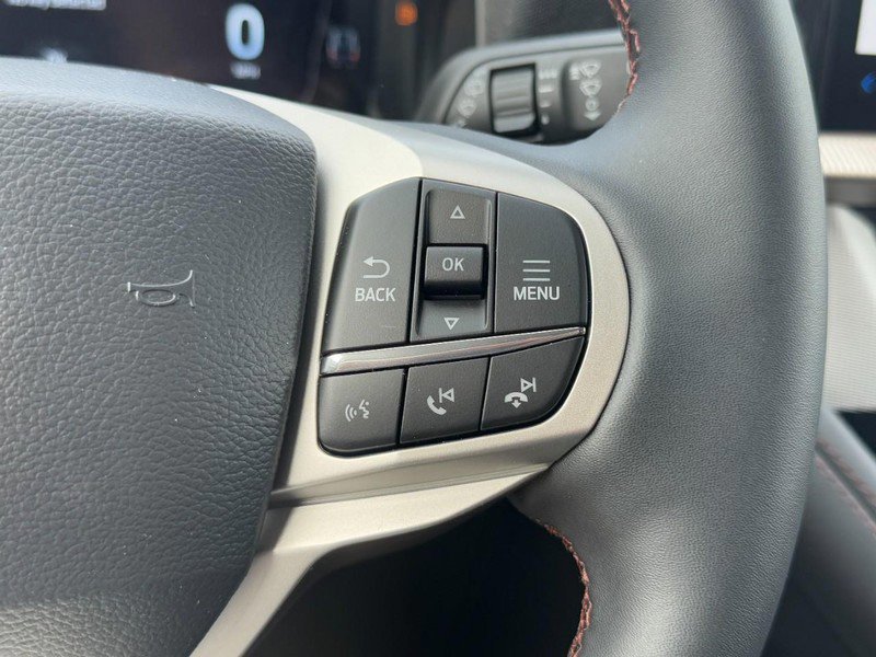 New 2026 Ford Explorer Active image 11