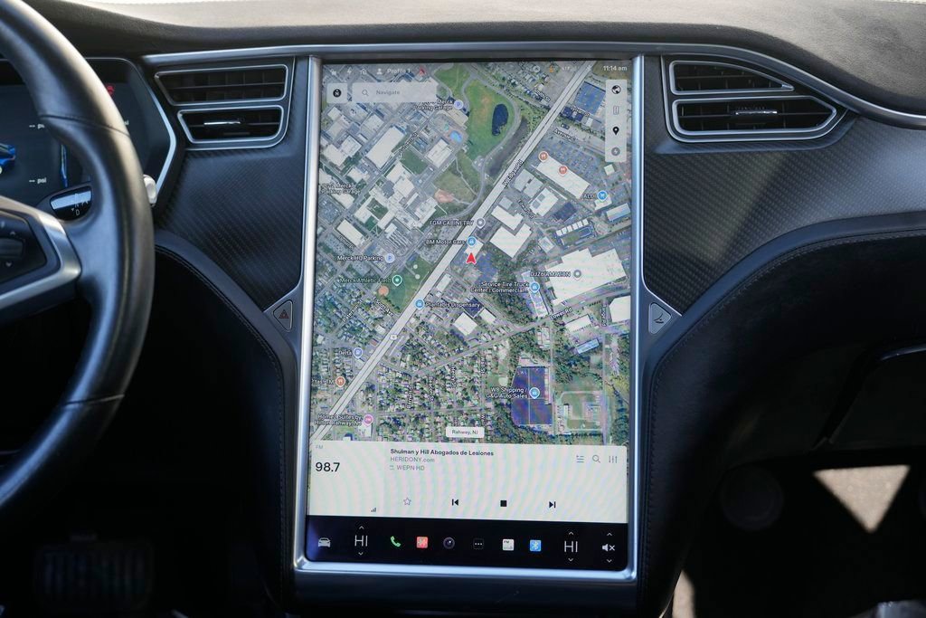 Used 2017 Tesla Model S 75D image 39