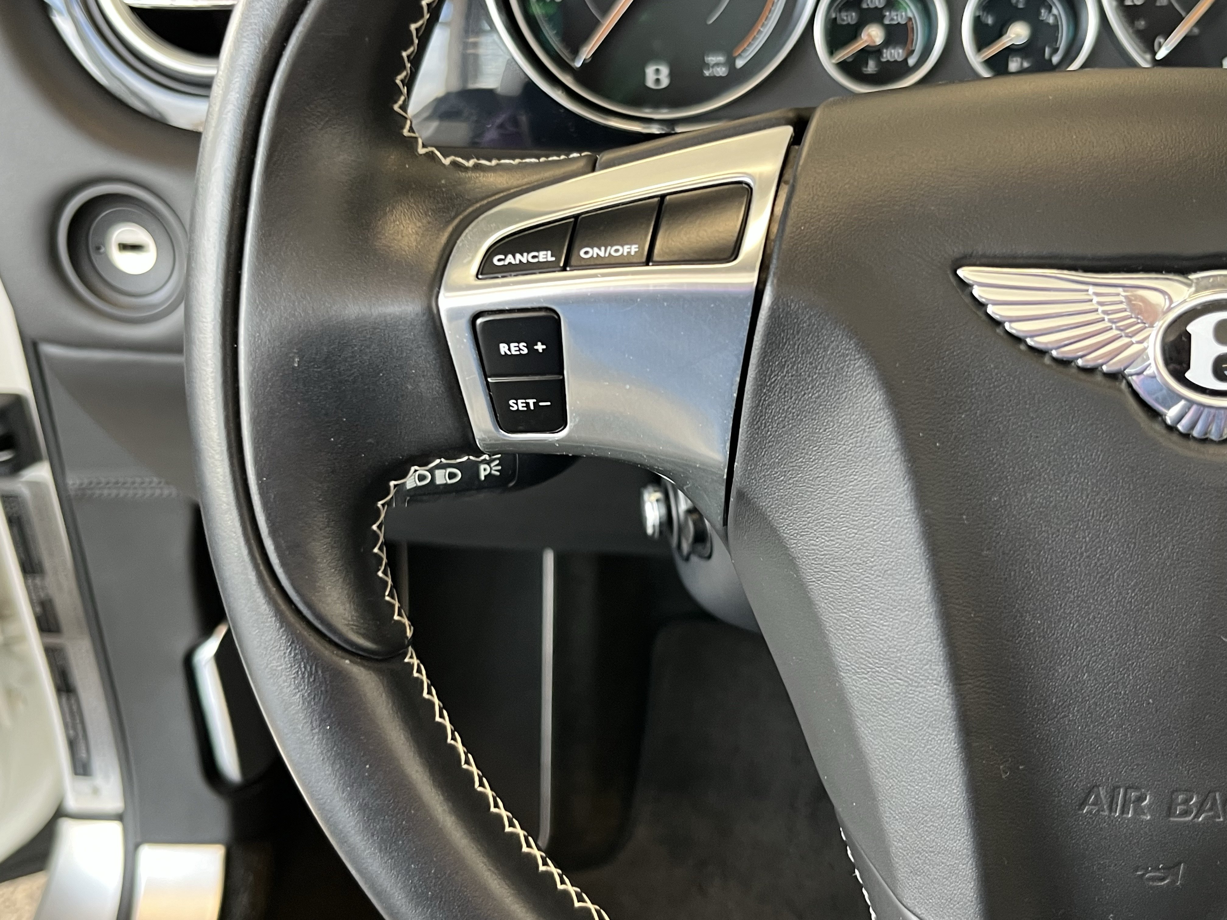 Used 2017 Bentley Continental GT AWD/4WD image 12