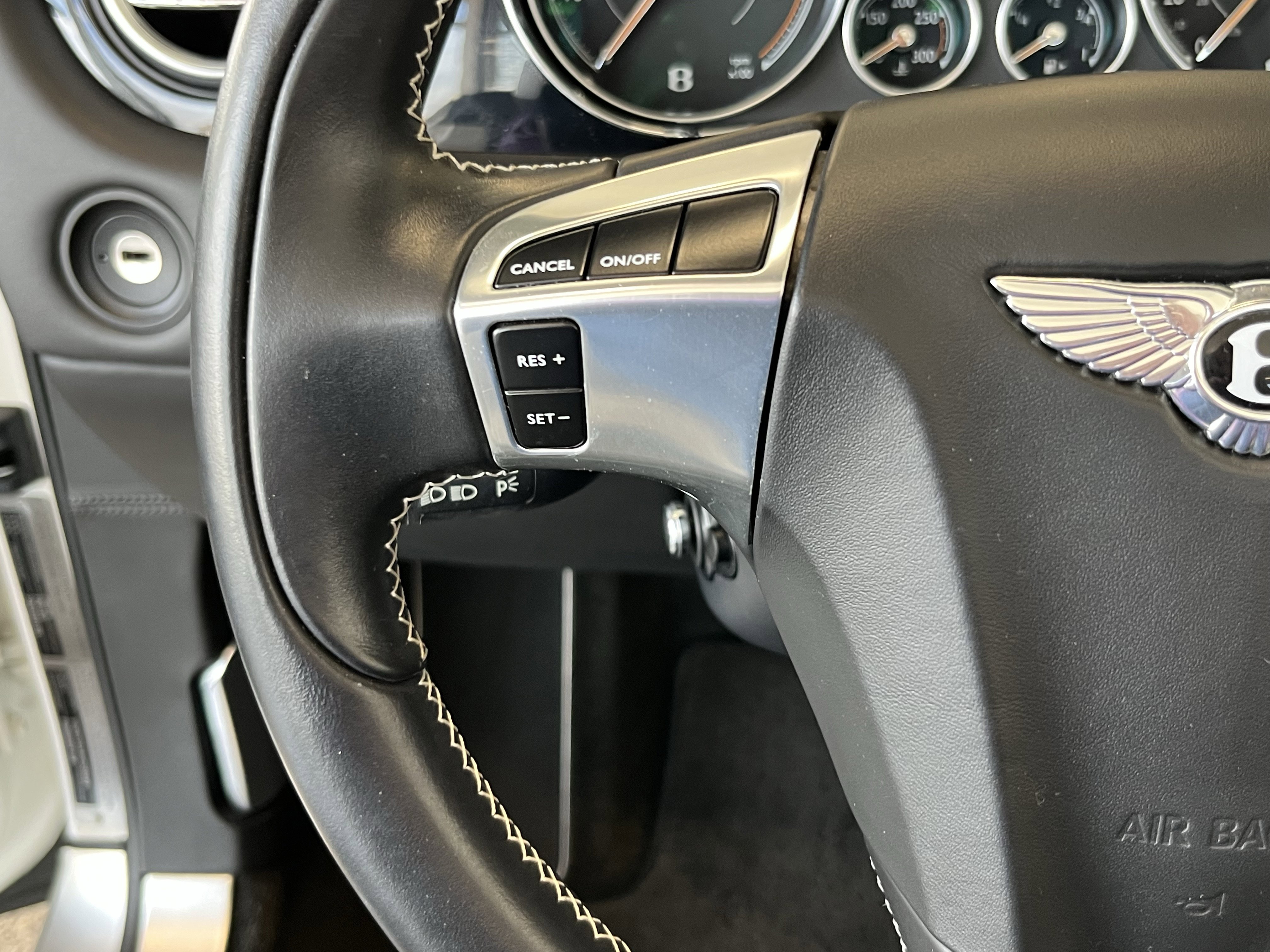 Used 2017 Bentley Continental GT image 12