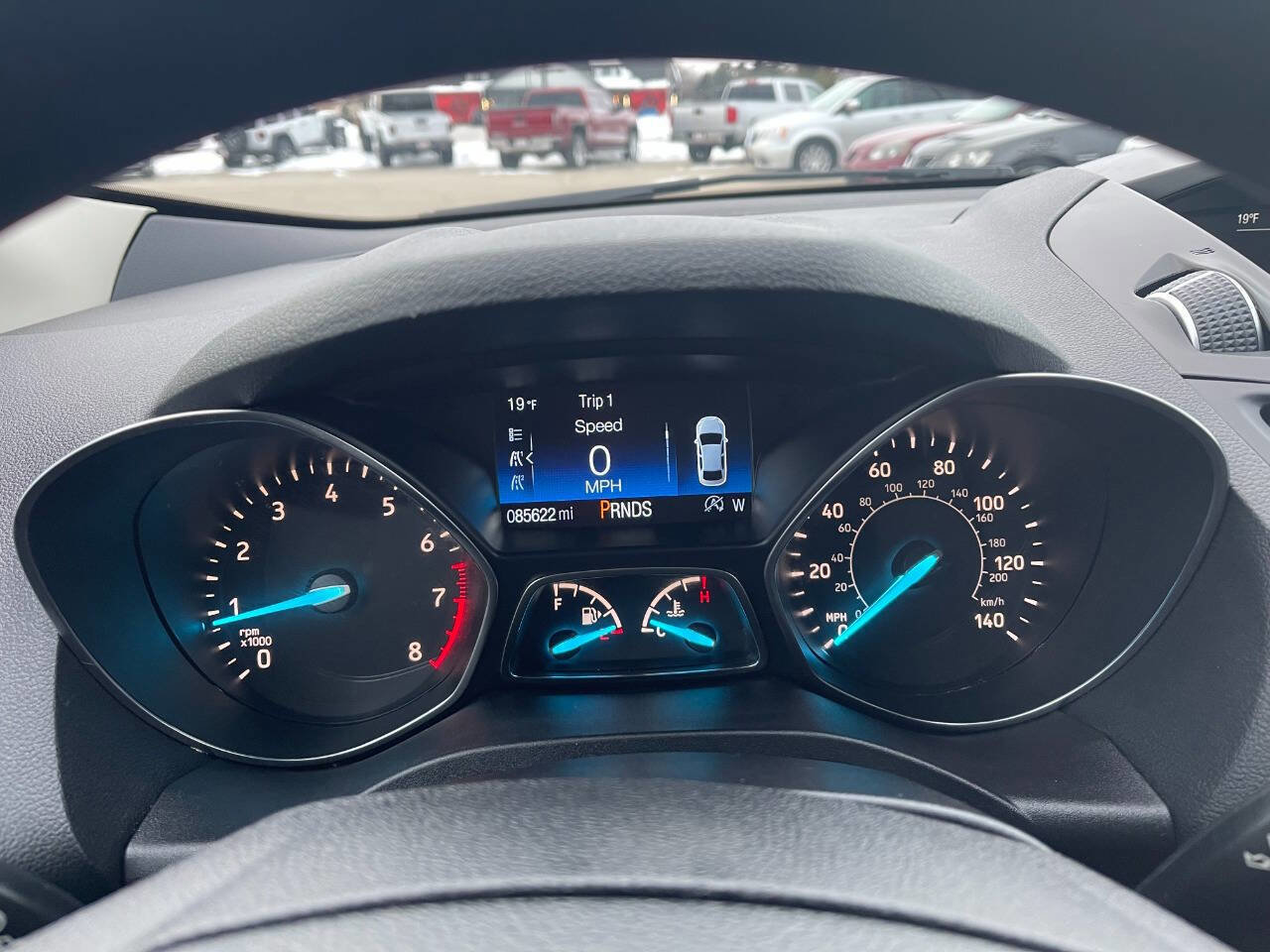 Used 2018 Ford Escape SE image 16