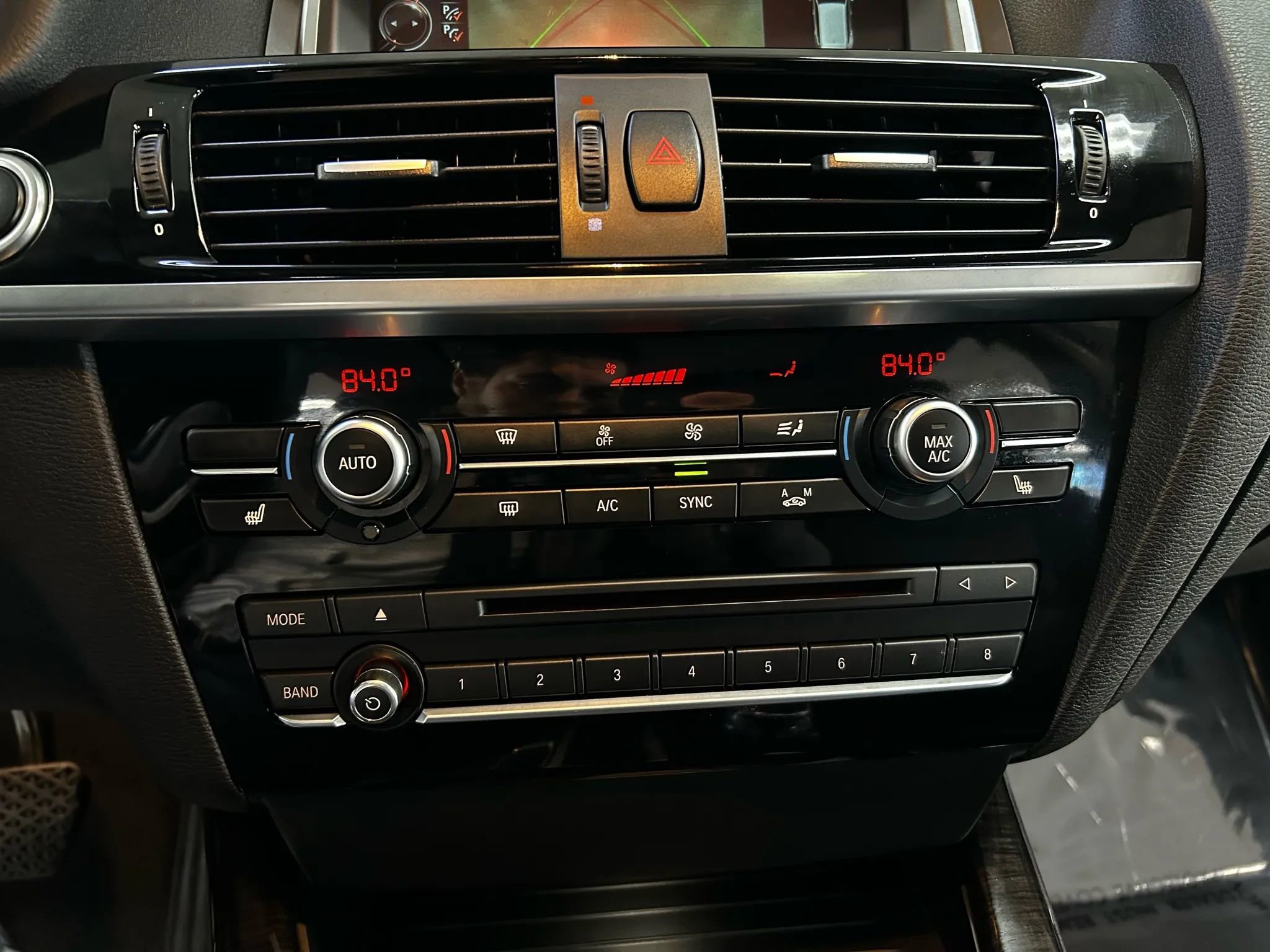 Used 2015 BMW X3 xDrive28d image 21