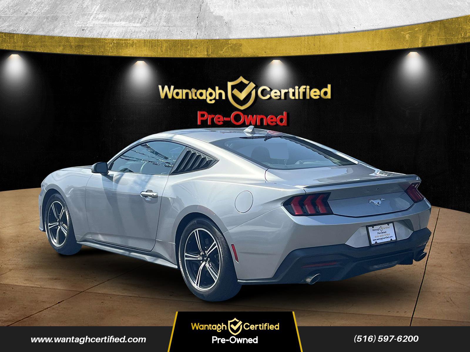 Used 2024 Ford Mustang Premium image 4