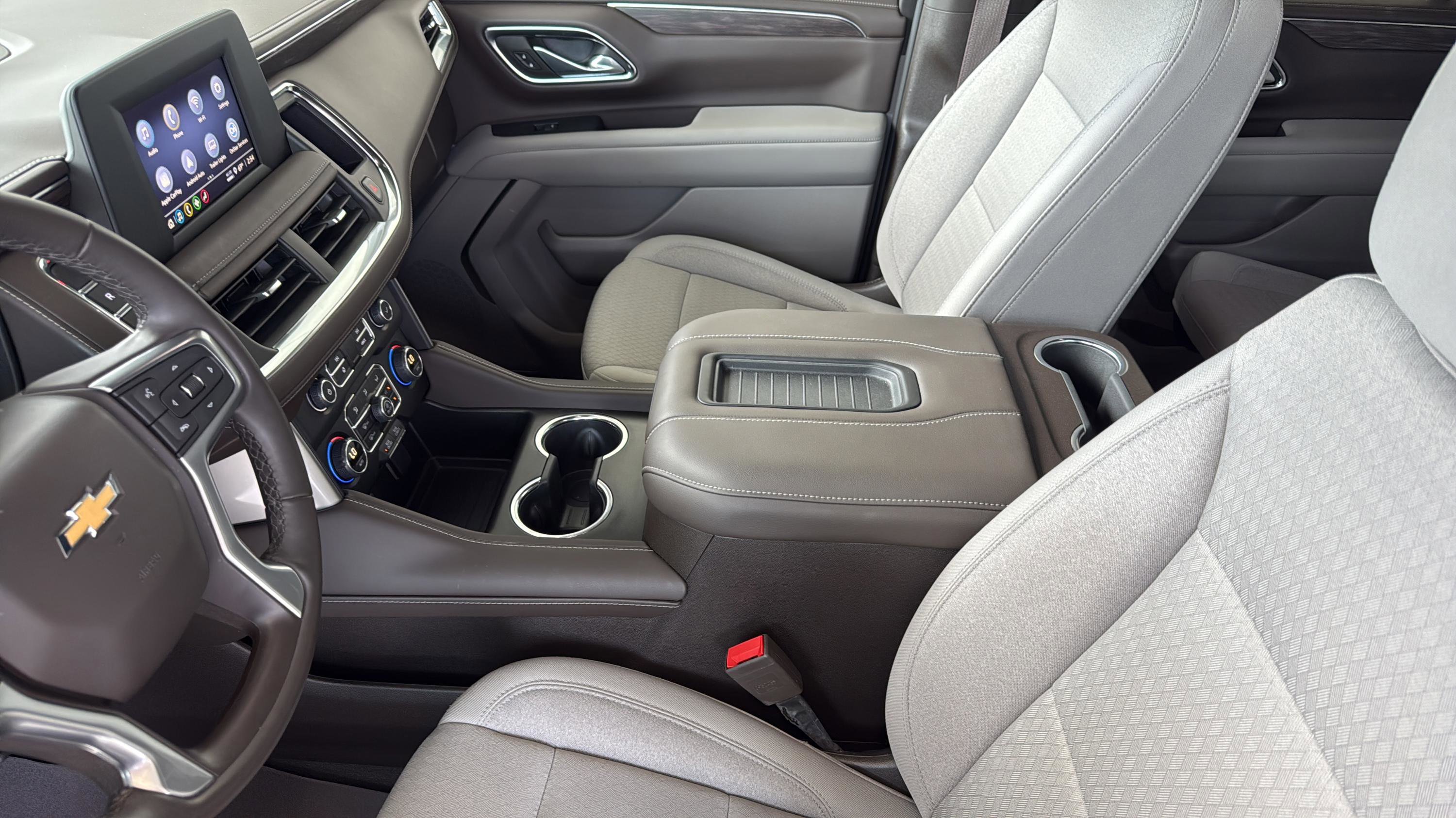 Used 2024 Chevrolet Tahoe LS RWD image 25
