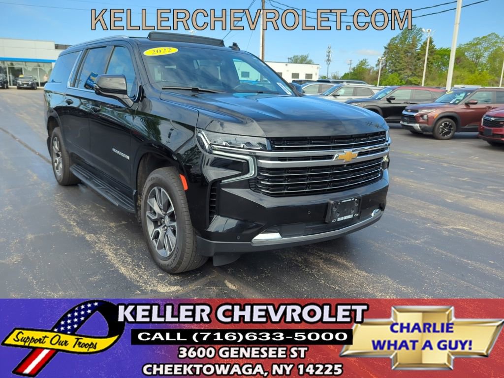 Used 2022 Chevrolet Suburban LT w/ Luxury Package AWD/4WD image 1