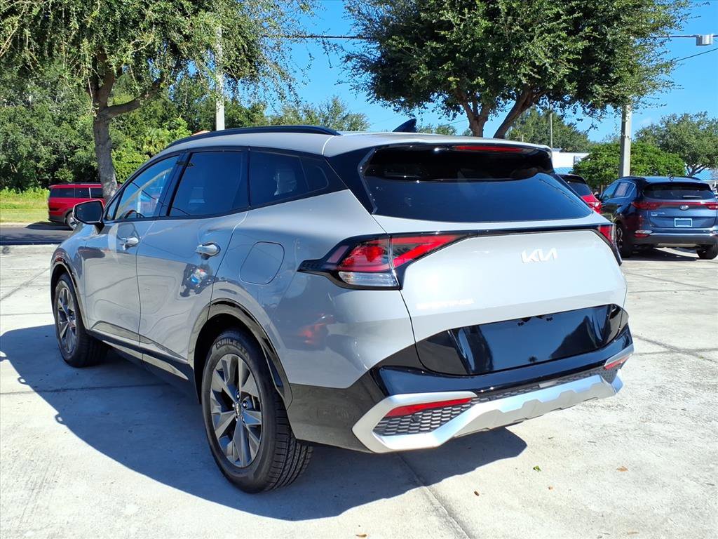 Used 2024 Kia Sportage SX image 5