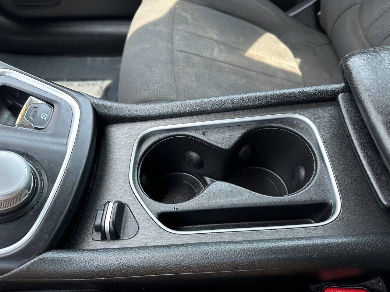 Used 2016 Chrysler 200 Limited FWD image 37