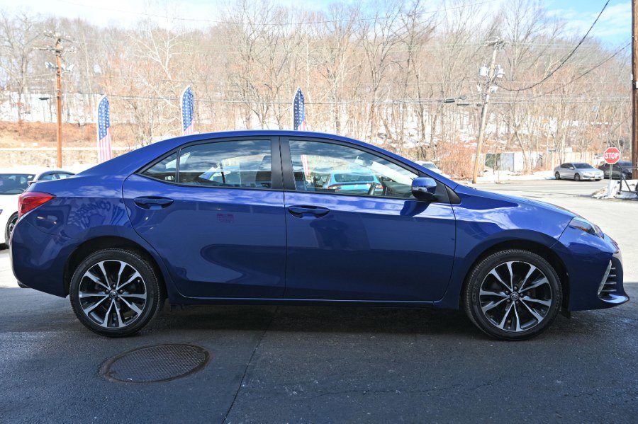 Used 2017 Toyota Corolla SE w/ Carpet Mat Package (TMS) image 6