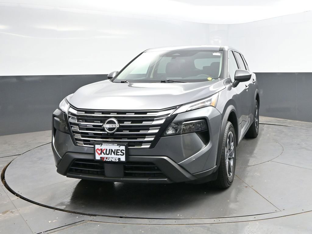 Used 2025 Nissan Rogue SV AWD/4WD image 5