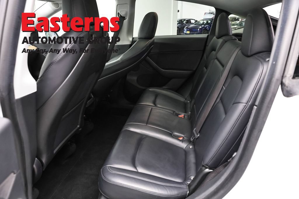 Used 2021 Tesla Model Y Long Range AWD/4WD image 16