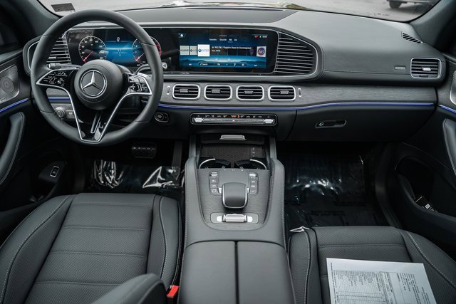 New 2026 Mercedes-Benz GLS 450 4MATIC image 21