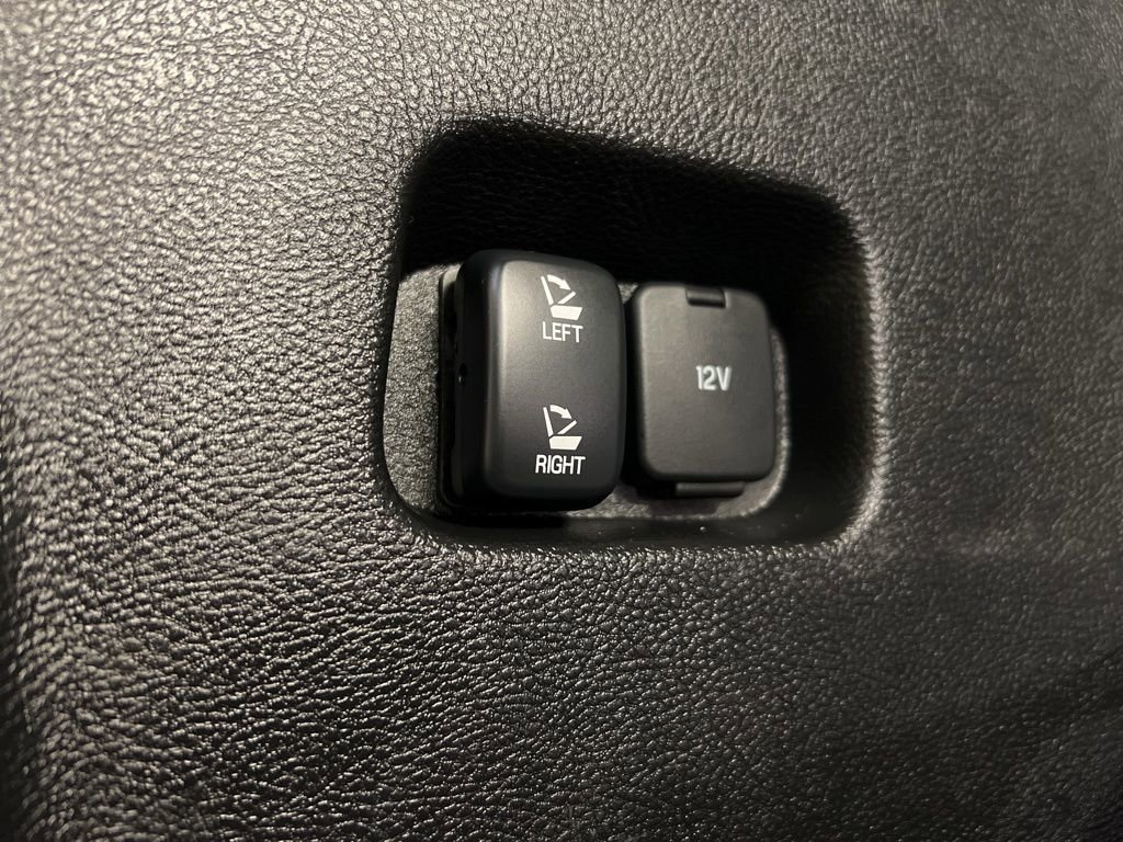 Certified 2024 Ford Edge SEL w/ Convenience Package image 32