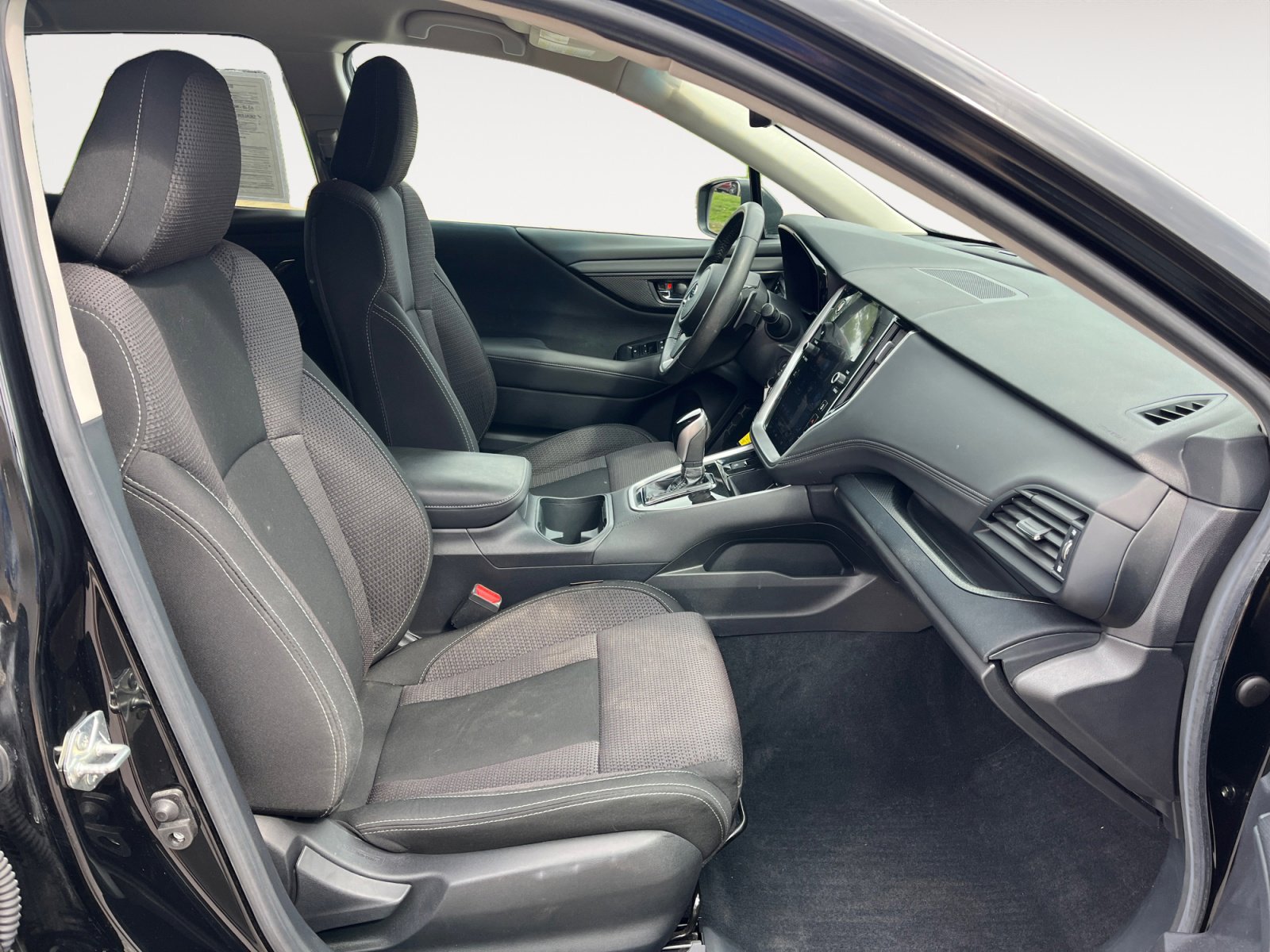 Used 2020 Subaru Outback Premium AWD/4WD image 17
