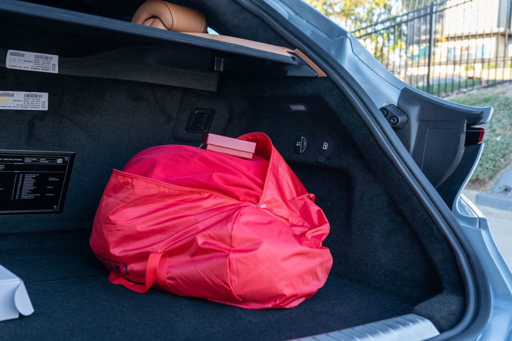 Certified 2025 Ferrari Purosangue image 20