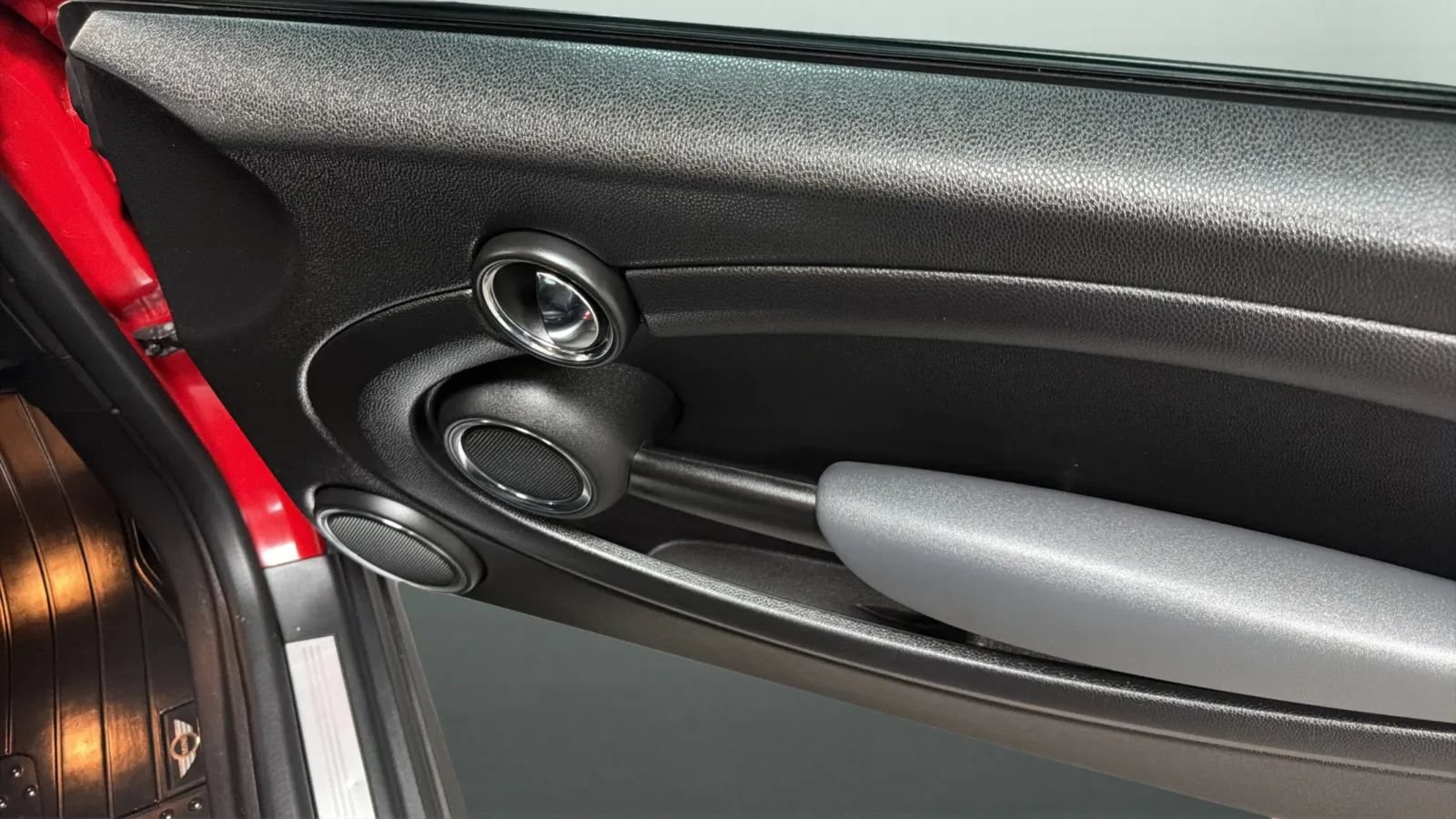 Used 2011 MINI Cooper Hardtop FWD image 18
