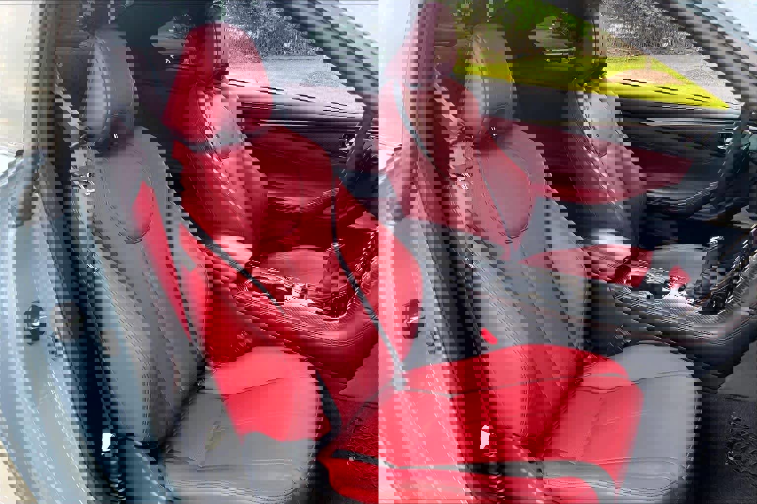 Used 2021 INFINITI Q60 Red Sport 400 w/ Cargo Package RWD image 7