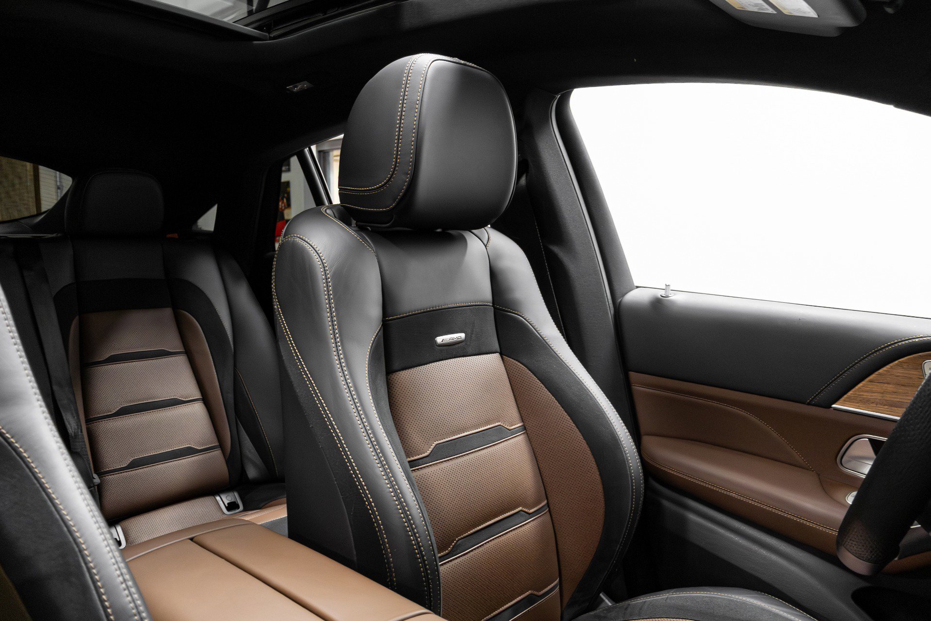 Used 2024 Mercedes-Benz GLE 53 AMG 4MATIC Coupe image 19