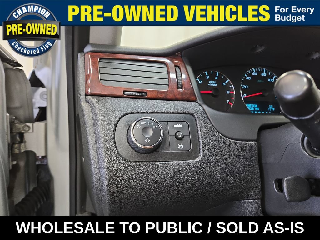 Used 2009 Chevrolet Impala LT FWD image 18
