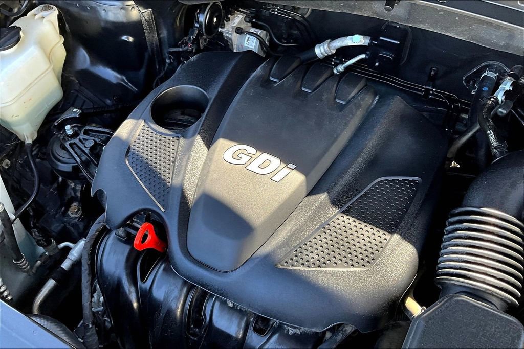 Used 2015 Hyundai Santa Fe Sport image 25