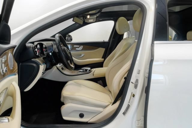 Used 2018 Mercedes-Benz E 300 image 5