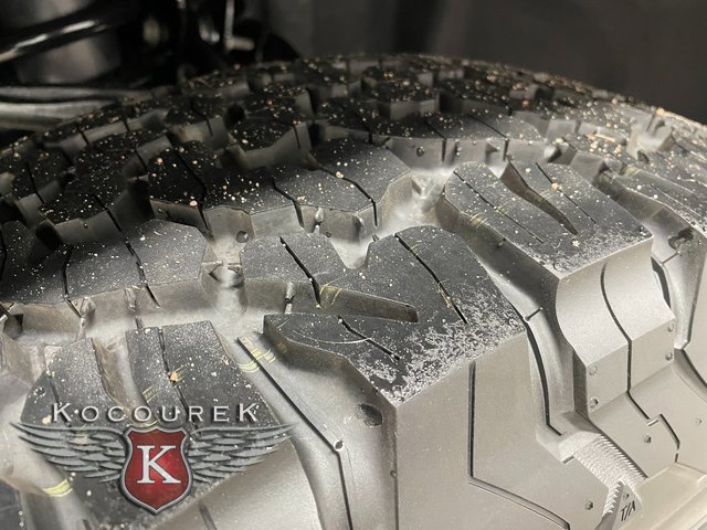 New 2025 Ford Bronco Raptor image 8