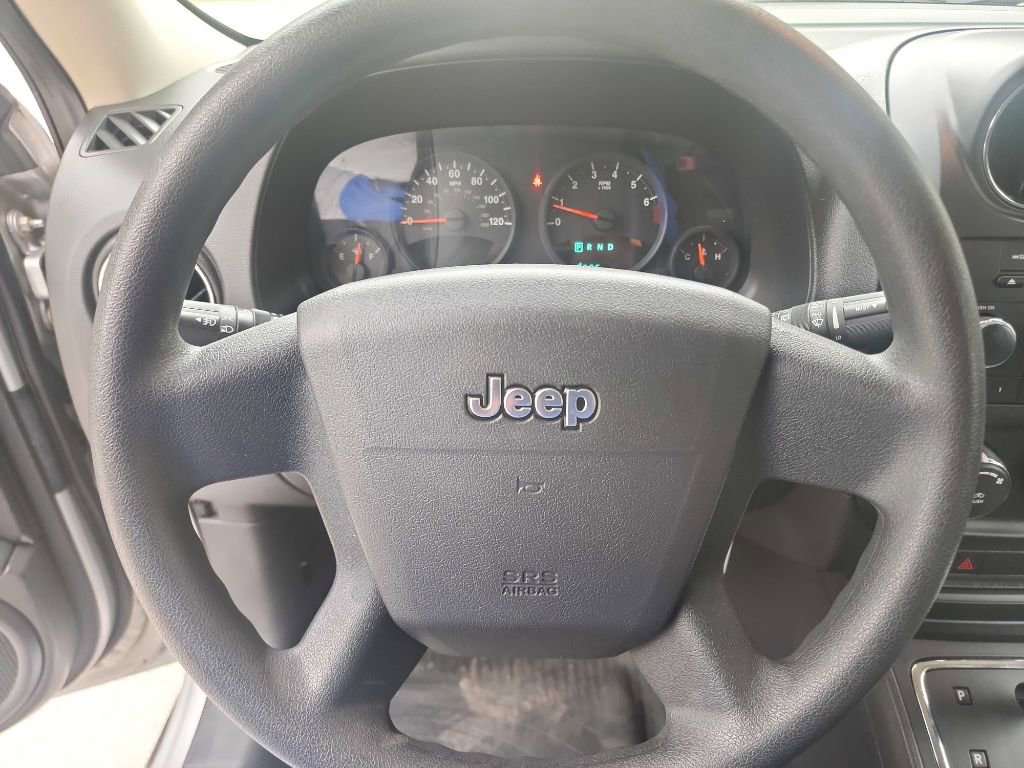 Used 2010 Jeep Patriot Sport w/ Tire & Wheel Group image 15