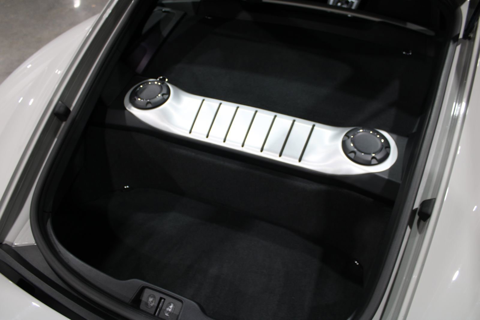 Used 2019 Porsche 718 Cayman image 36