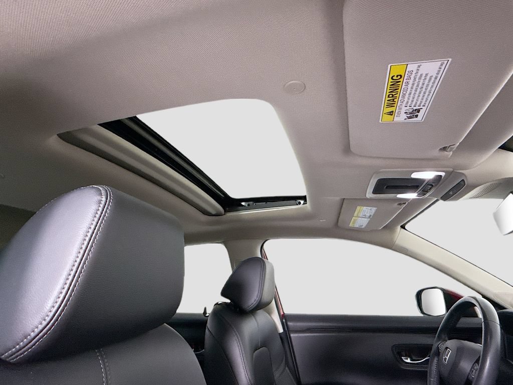 Certified 2024 Honda HR-V EX-L image 18