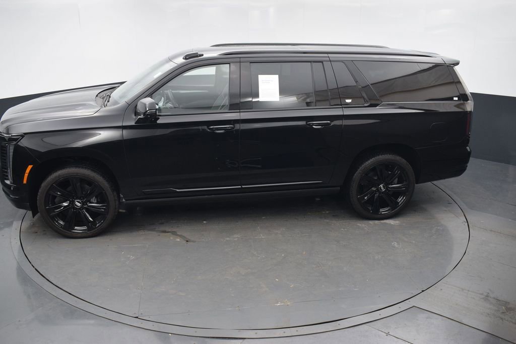 Certified 2026 Cadillac Escalade ESV Sport w/ Touring Package image 44