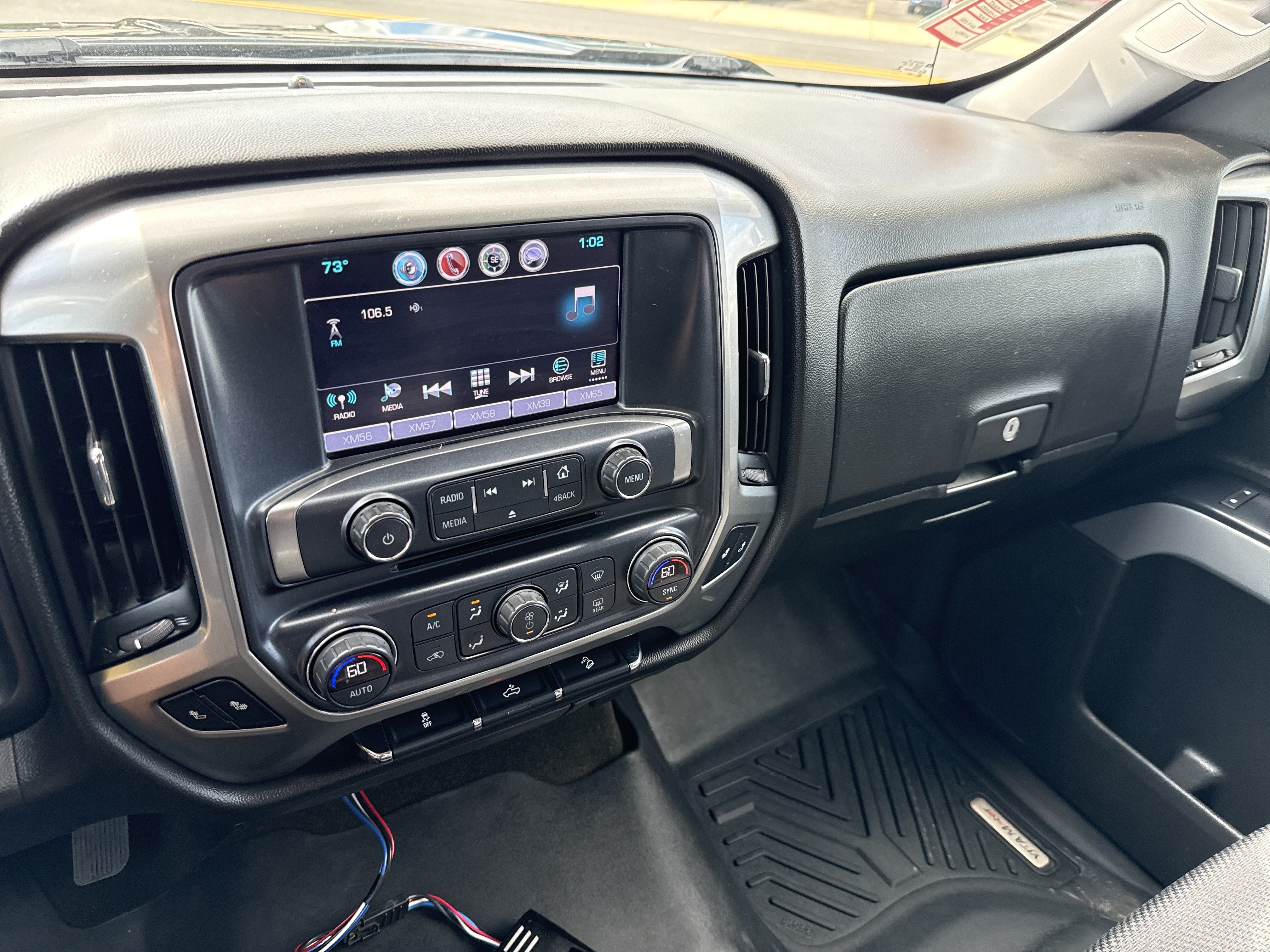 Used 2017 Chevrolet Silverado 1500 LT w/ All Star Edition AWD/4WD image 22
