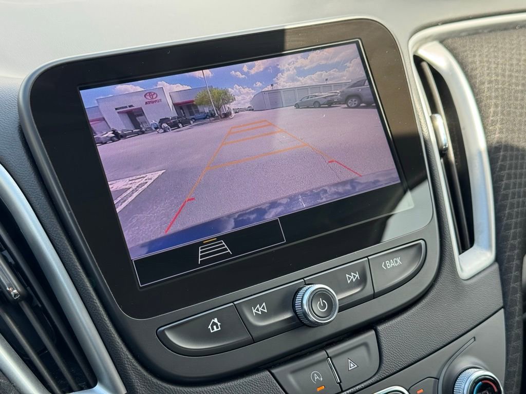 Used 2024 Chevrolet Malibu LT FWD image 28